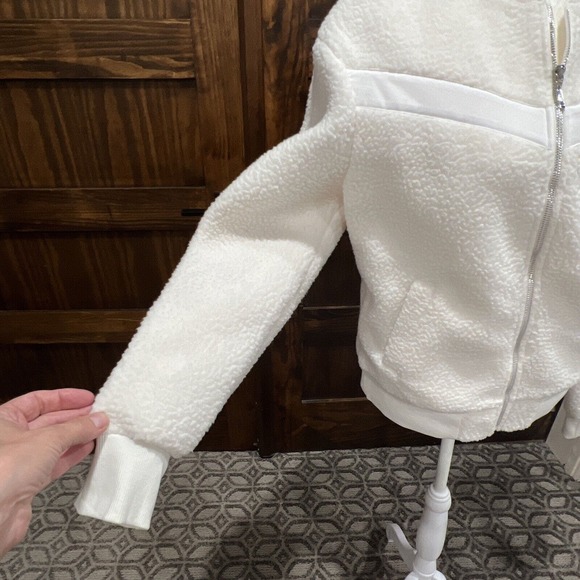 Zyia Jacket White Flying V Fleece Activewear Sherpa Full Zip Jacket Size S - Picture 10 of 11